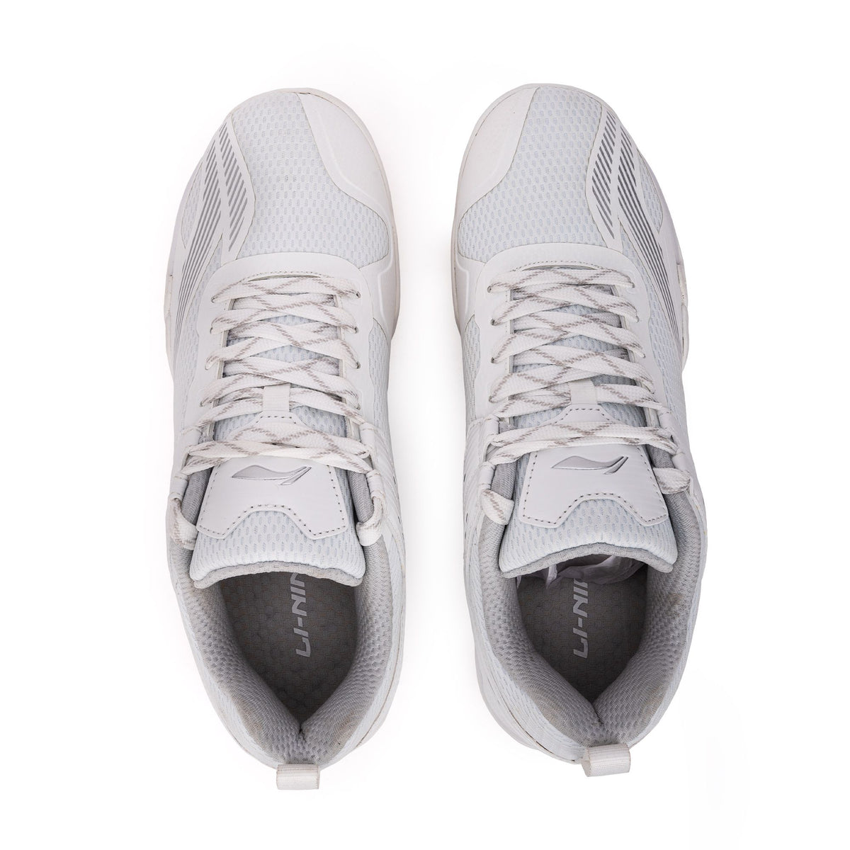 Saga Lite 8 (White/Silver)