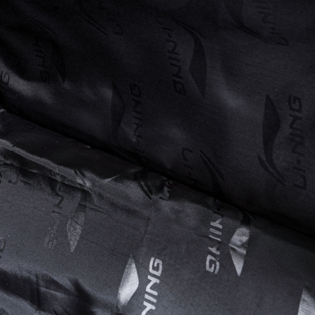 Magnus Badminton Kit Bag-Black/Gold