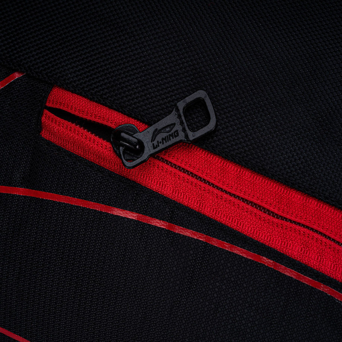 Motion Duffel Bag (Black/Red)