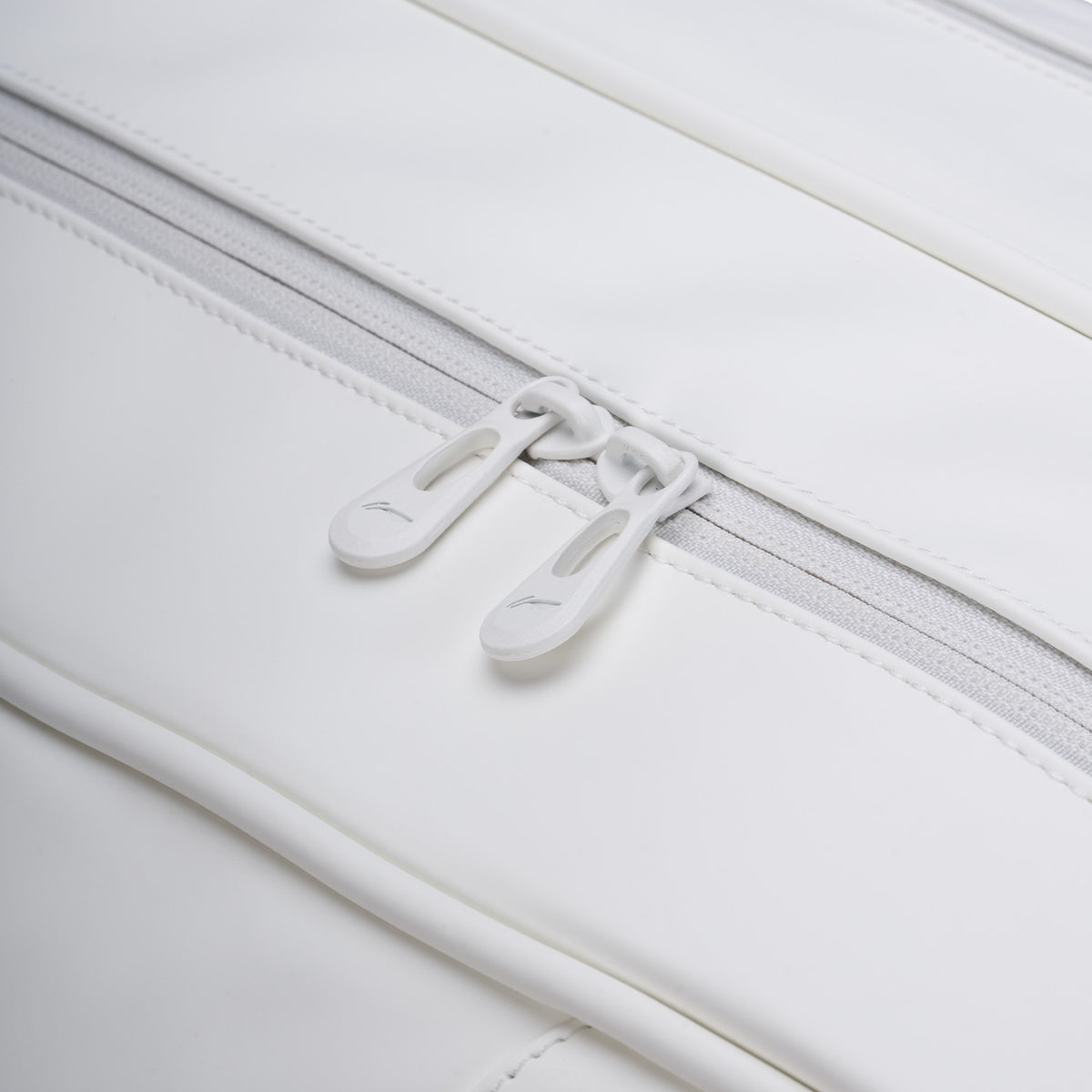 Constance Kit Bag