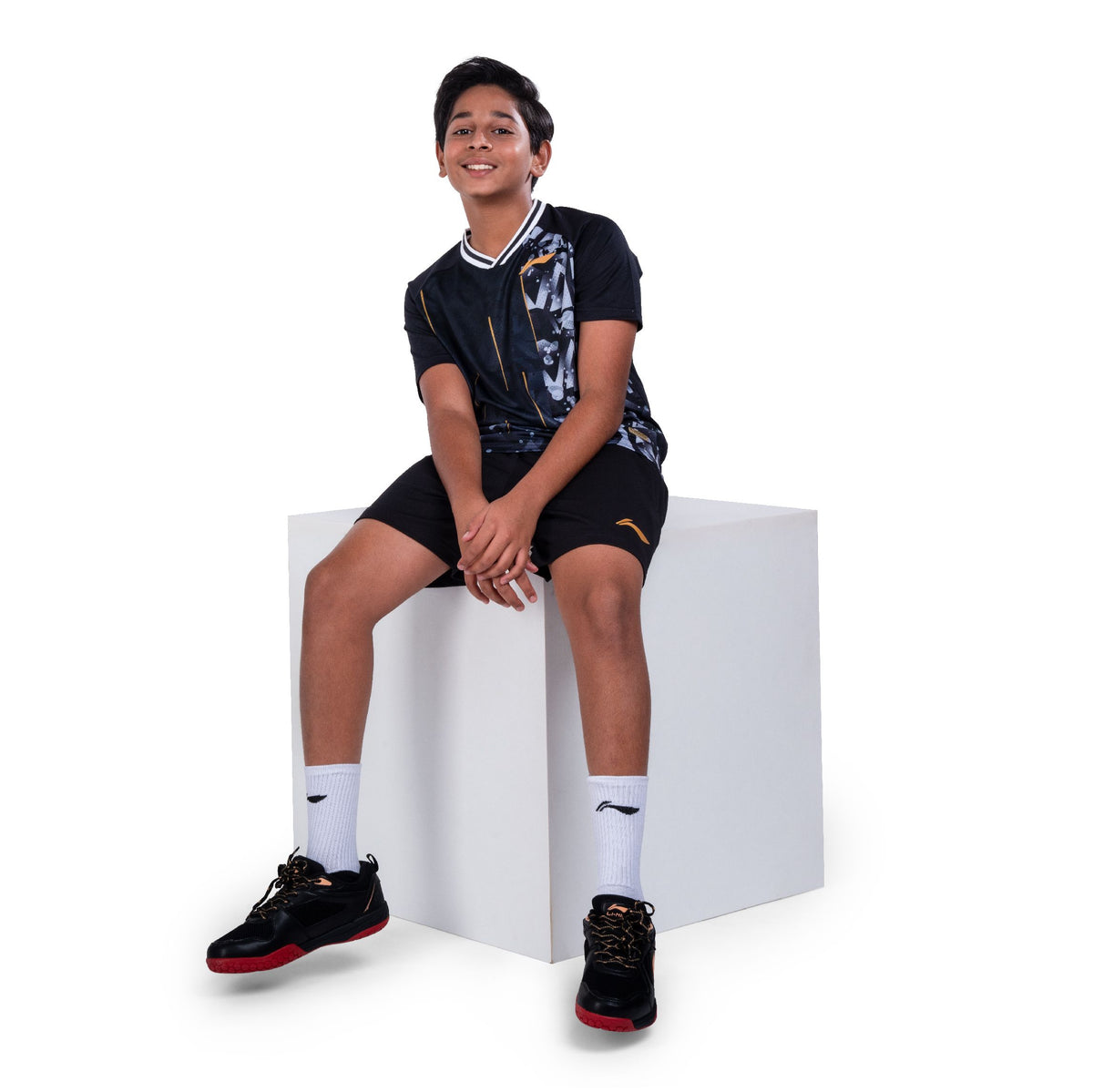 Graphics T-Shirt [Jr] - Black