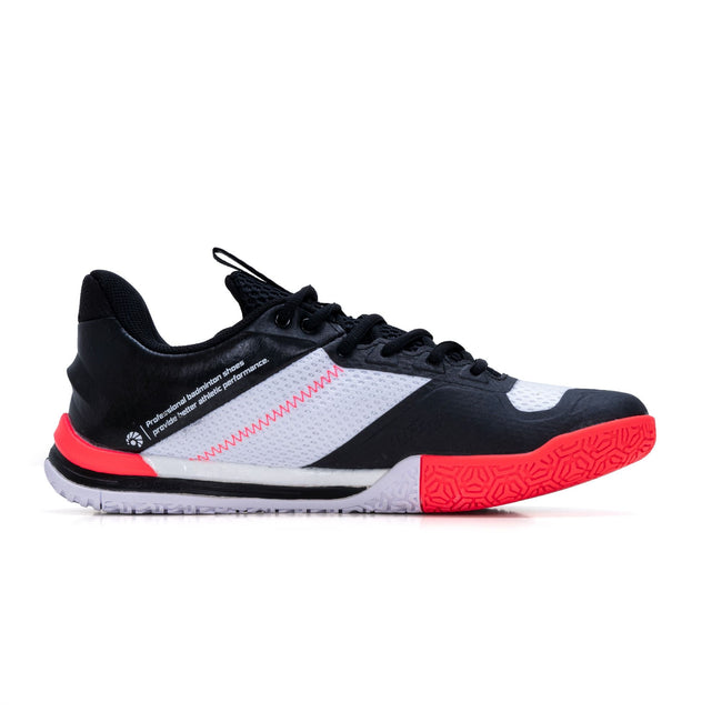 Saga SE-White/Black-9 UK